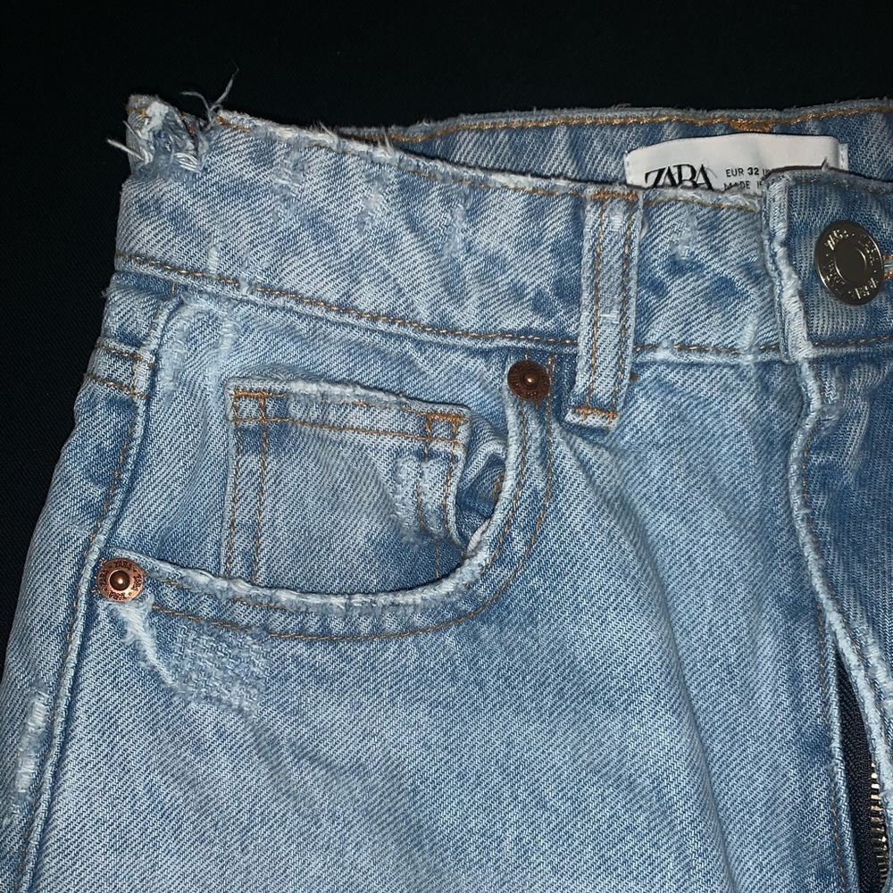 Ripped High Waisted Mom Jeans